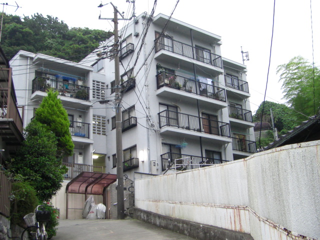 駅近・徒歩４分！｜稲村ガ崎マンション